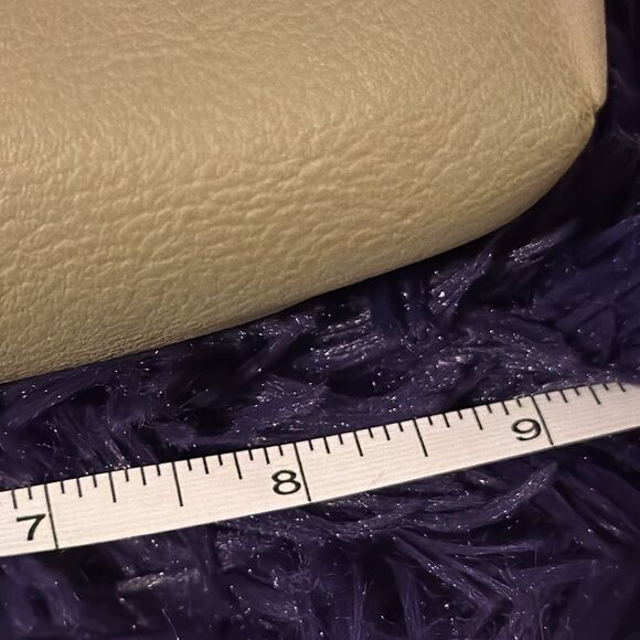 Star Wars Mandalorian baby Yoda makeup pouch - Picture 9 of 9